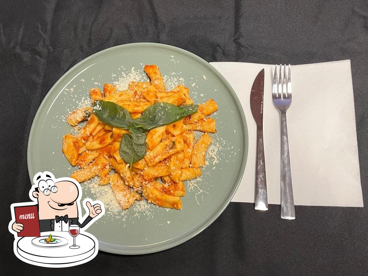 Tortiglioni sauce tomate et basilic